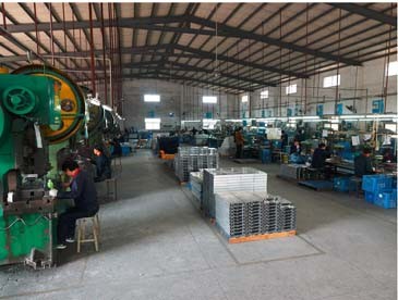 Tubo / tubería / tubos redondos extruidos de aluminio anodizado para energía solar